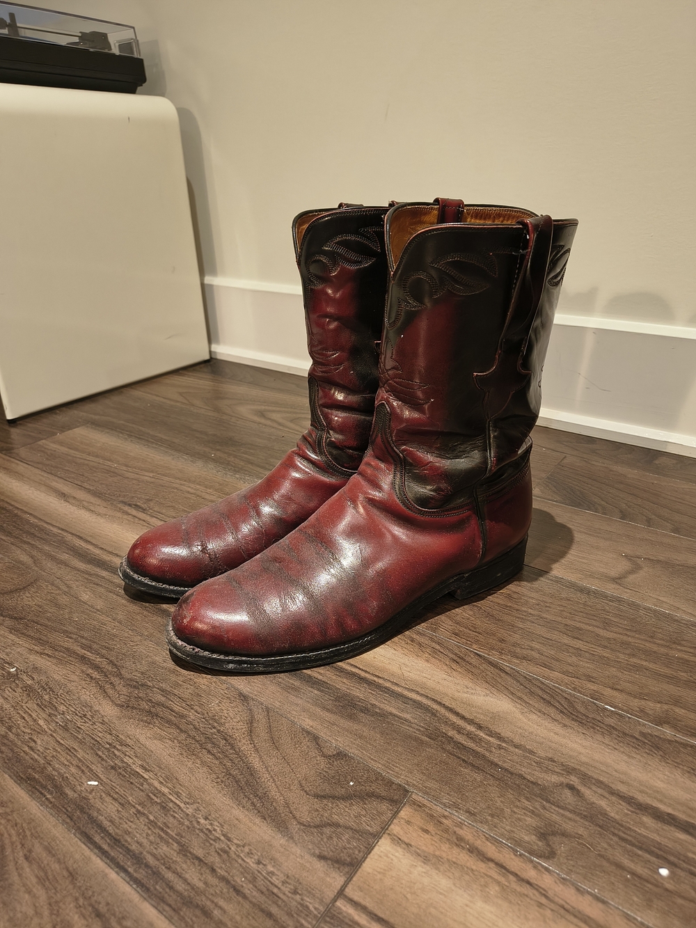 Lucchese Classics L1598 Black Cherry Leather Cowboy Boots Men's 10 2E USA